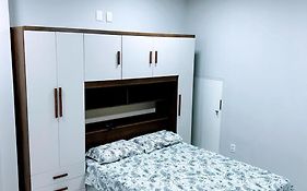 Estudio Novo bem Equipado